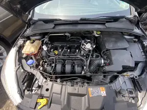 Ford Focus SE Sedan FWD (1.0L 3cyl 6M) 2017 Gray