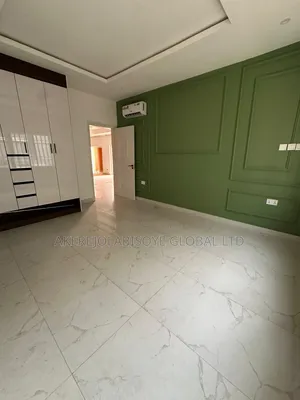 2bdrm Apartment in Lifecamp, Abuja for sale