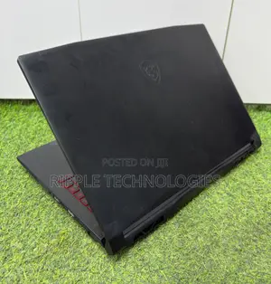 Laptop MSI Katana 15 16GB Intel Core i7 SSD 512GB