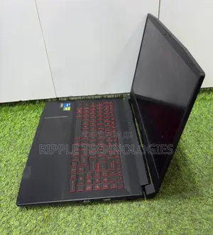 Laptop MSI Katana 15 16GB Intel Core i7 SSD 512GB