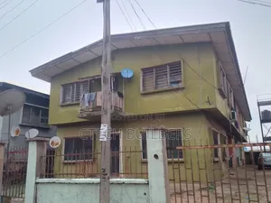 3bdrm Block of Flats in Benin City for sale