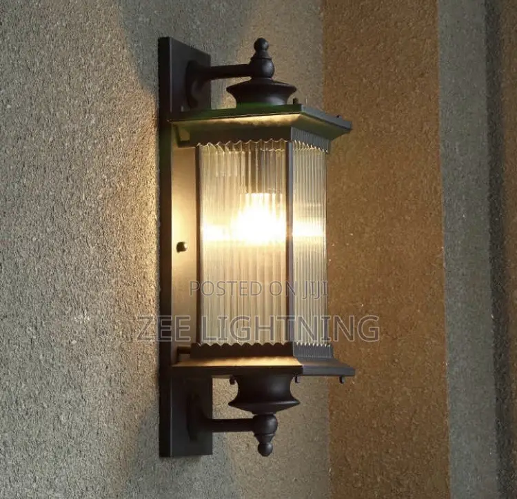 Exotic Black Design Pillar Wall Light With Bulbs Use