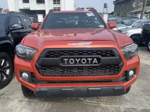 Toyota Tacoma Limited 2018 Orange