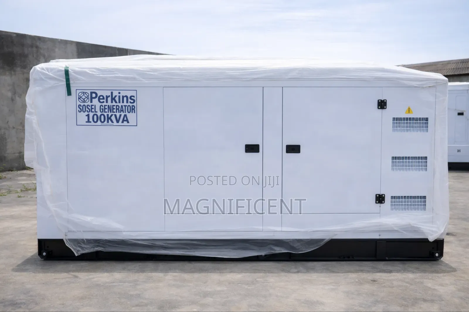 High-Performance Perkins 100kva Soundproof Generator