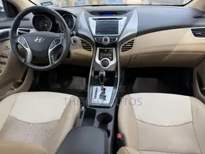 Hyundai Elantra Limited 2012 Blue