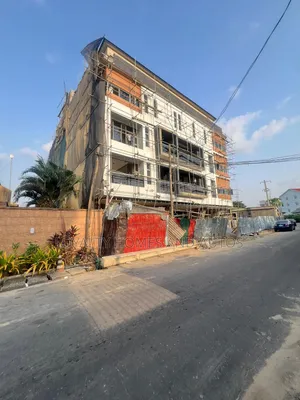 3bdrm House in Ikeja for sale