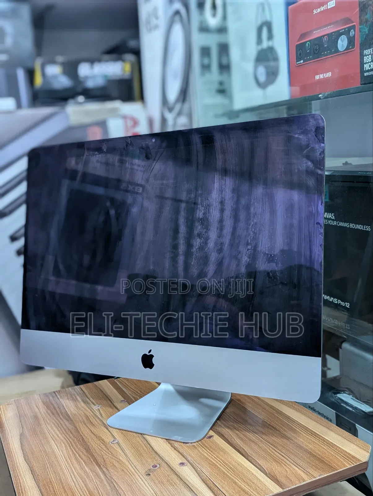 Desktop Computer Apple iMac 8GB Intel Core i5 HDD 1T