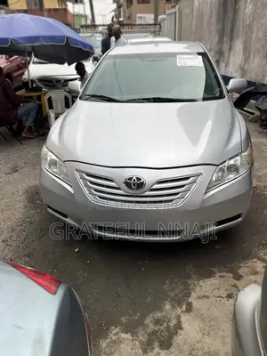 Toyota Camry 2008 Silver