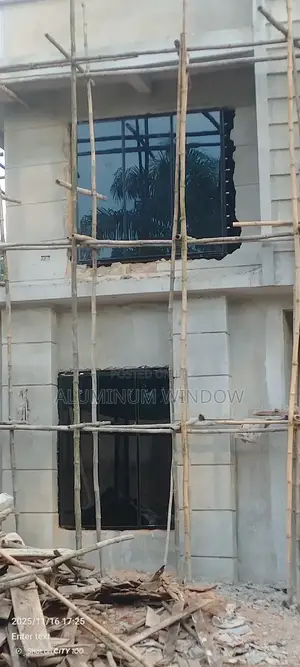 Frameless Window Installation