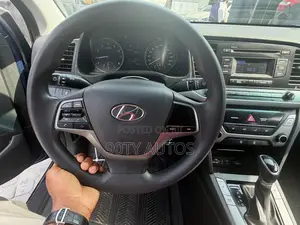 Hyundai Elantra SE 2018 Blue
