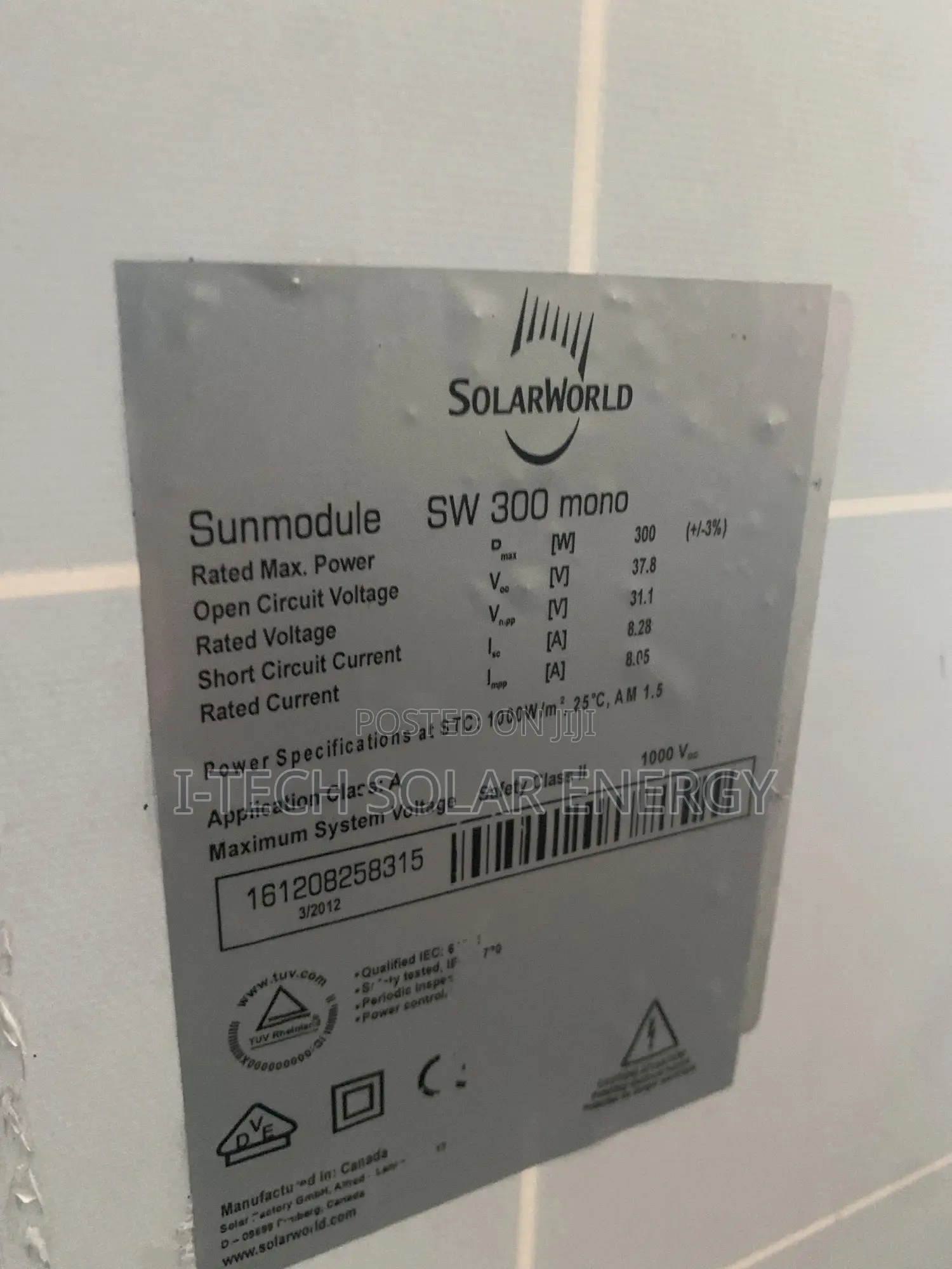 300watts Solarworld Solar Panel