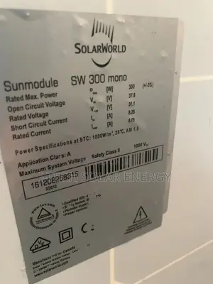 300watts Solarworld Solar Panel