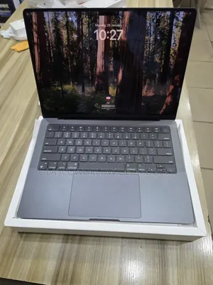 Laptop Apple MacBook Pro 2024 M4 14-inch 16GB Apple M4 SSD 512GB