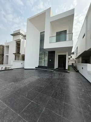 5bdrm Duplex in Ikota for sale