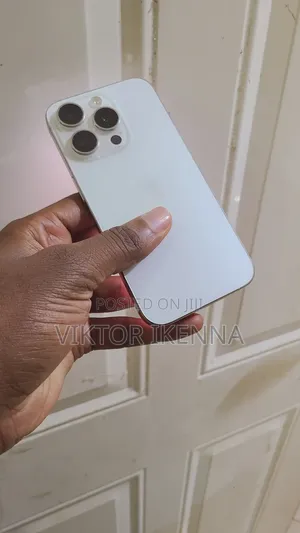 Apple iPhone 15 Pro 512 GB White