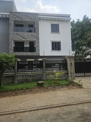 5bdrm Duplex in Main Jabi for sale
