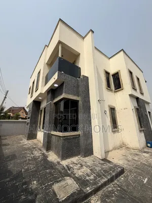 4bdrm Duplex in Carlton Gate Estate,, Akobo for sale