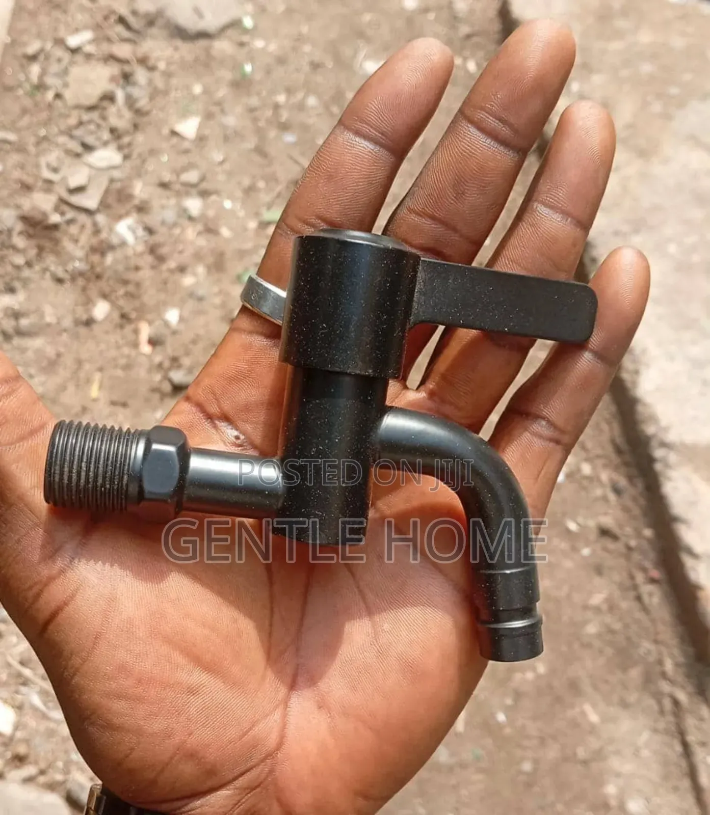 Design Wall Tap