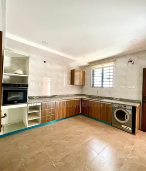 4bdrm Duplex in Ikate Lekki Lagos for rent