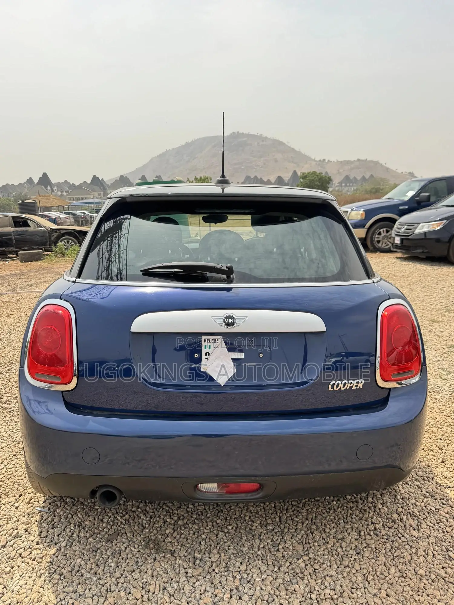 Mini Cooper 2016 Blue