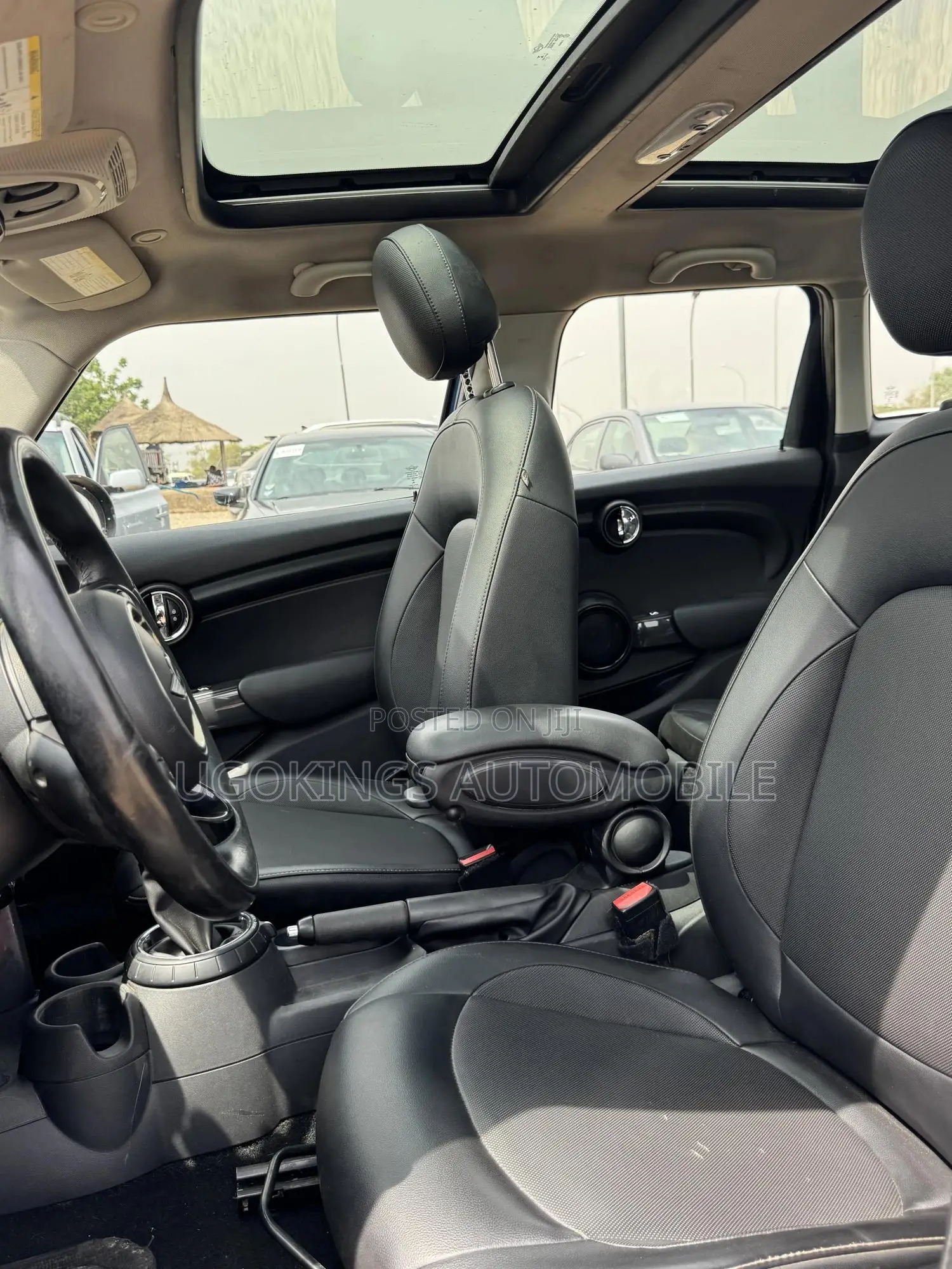 Mini Cooper 2016 Blue