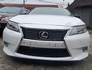Lexus ES 350 FWD 2014 White