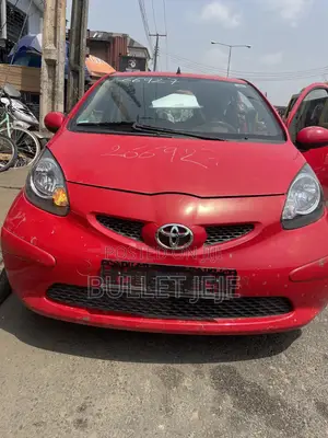 Toyota Aygo 1.0 3-Door 2005 Red