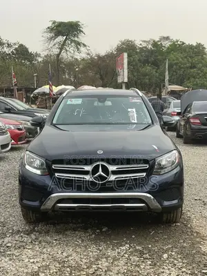 Mercedes-Benz GLC-Class 2018 Blue