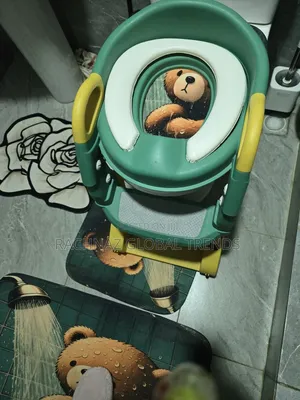Kids Potty and Toilet Trainer