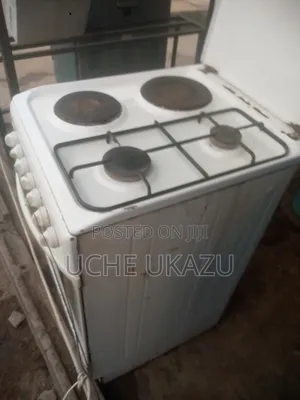 2 Gas + 2 Hot Plate Standing Cooker
