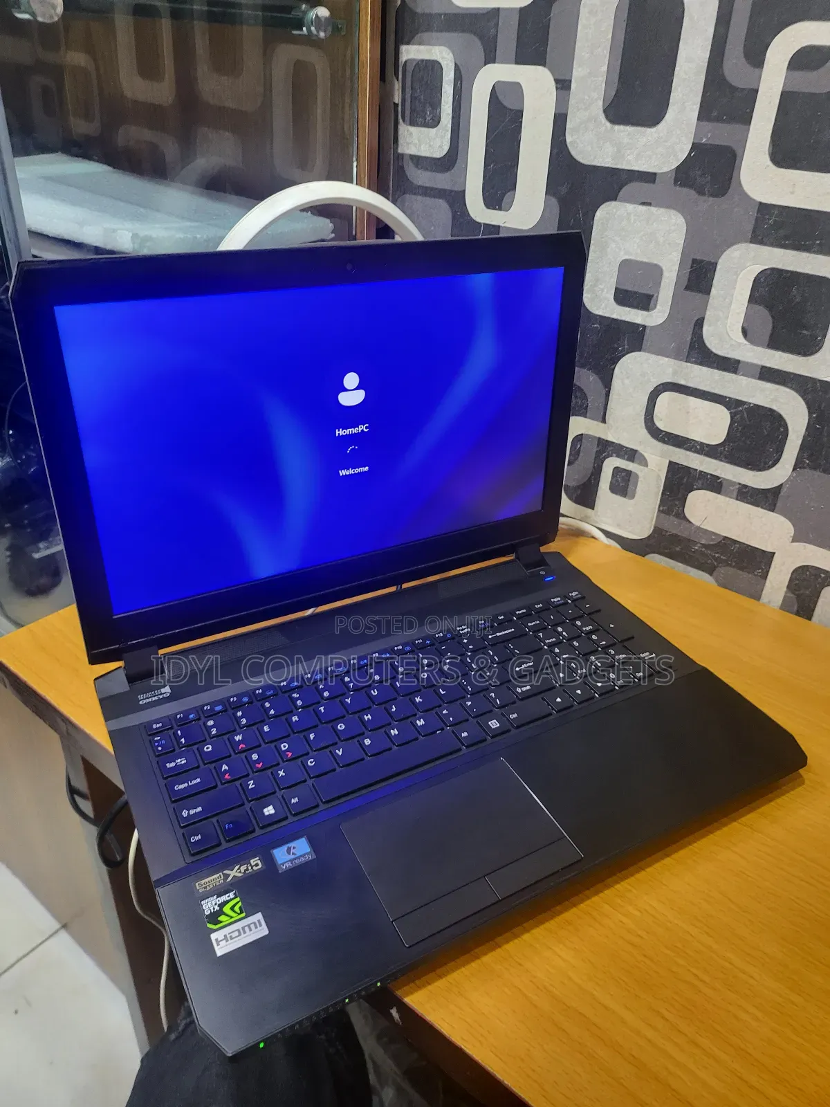 Laptop Clevo P17SM 16GB Intel Core I7 HDD+SSD 1T