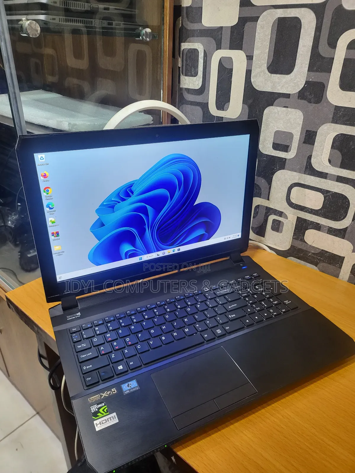 Laptop Clevo P17SM 16GB Intel Core I7 HDD+SSD 1T