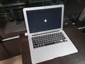 Laptop Apple MacBook 2015 8GB Intel Core I7 SSD 256GB