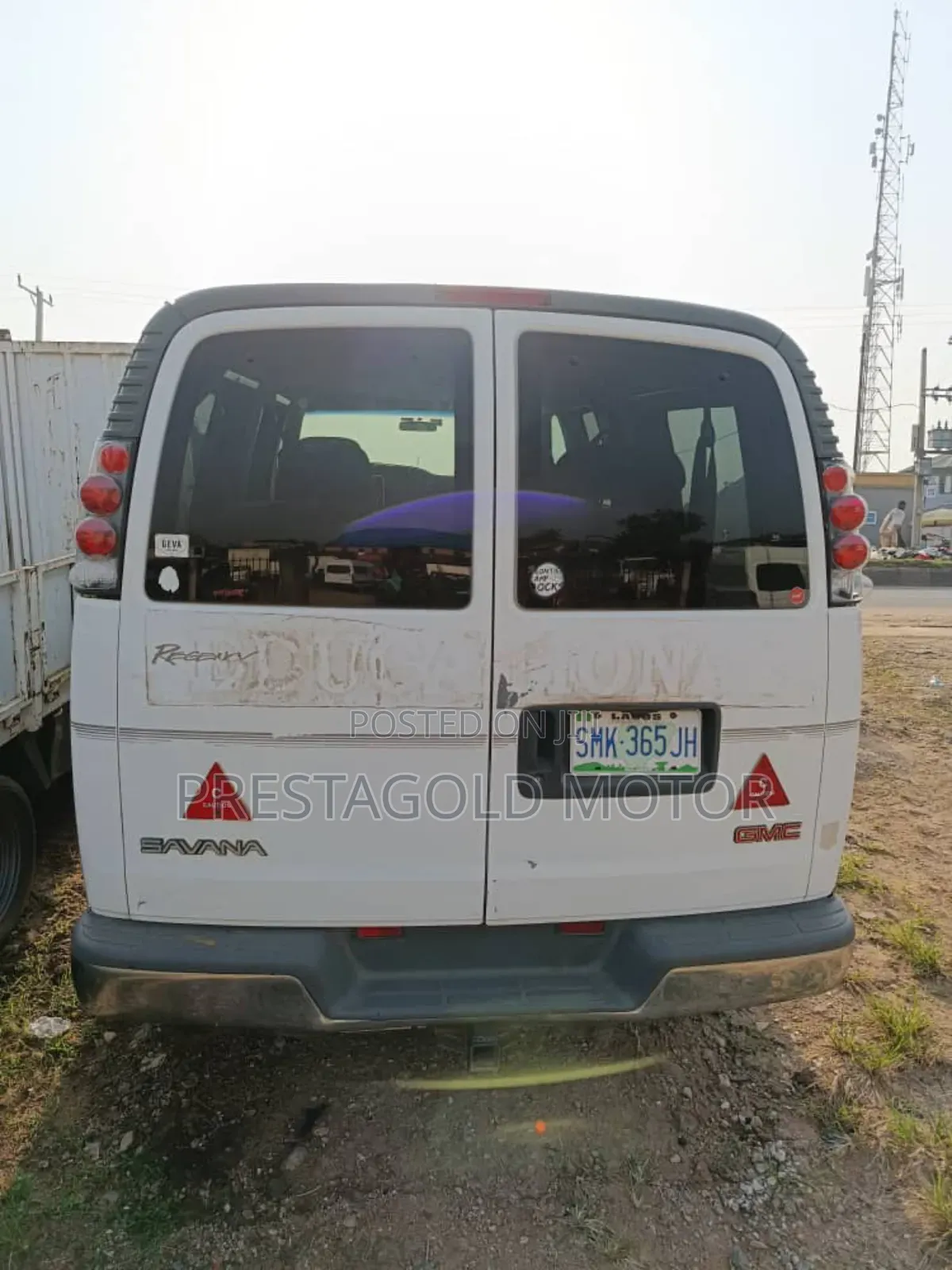 GMC 4500 2003 White