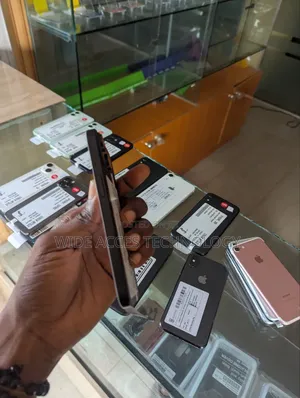 Apple iPhone 15 128 GB Black