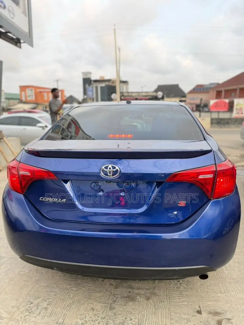 Toyota Corolla 2014 Blue