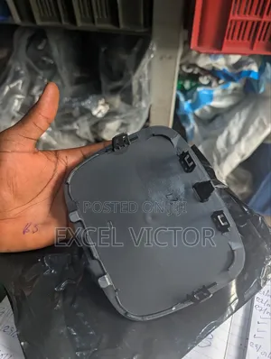 Front H Emblem 2024 CRV