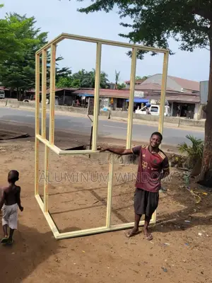 Frameless Window