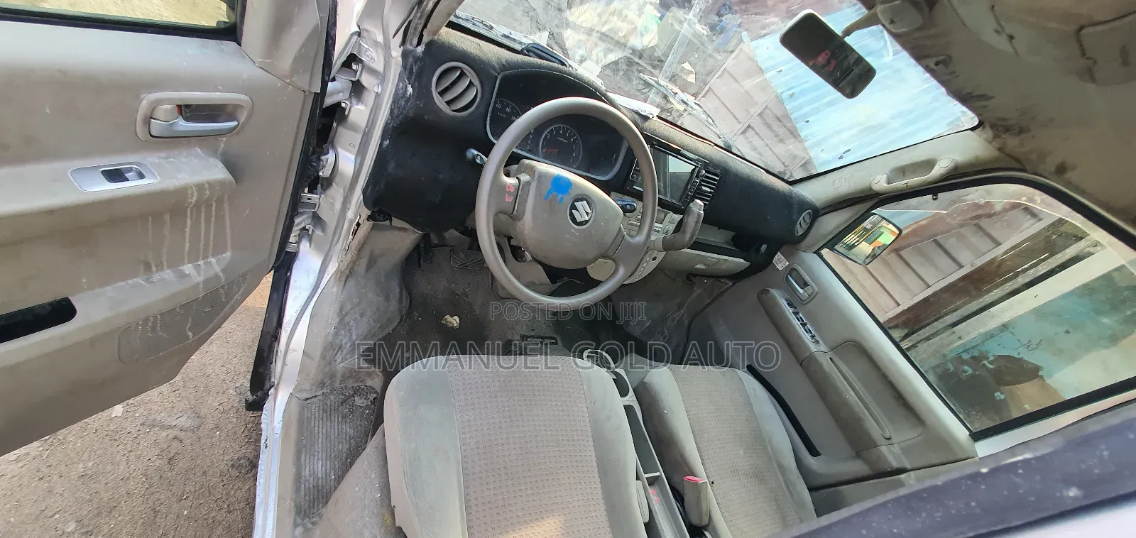 Suzuki APV Minibus 2015 Silver