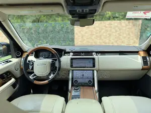 Land Rover Range Rover Vogue 2019 Blue