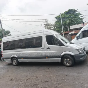 New Mercedes-Benz Sprinter 2016 Silver