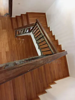 Laminate Wooden Floor
