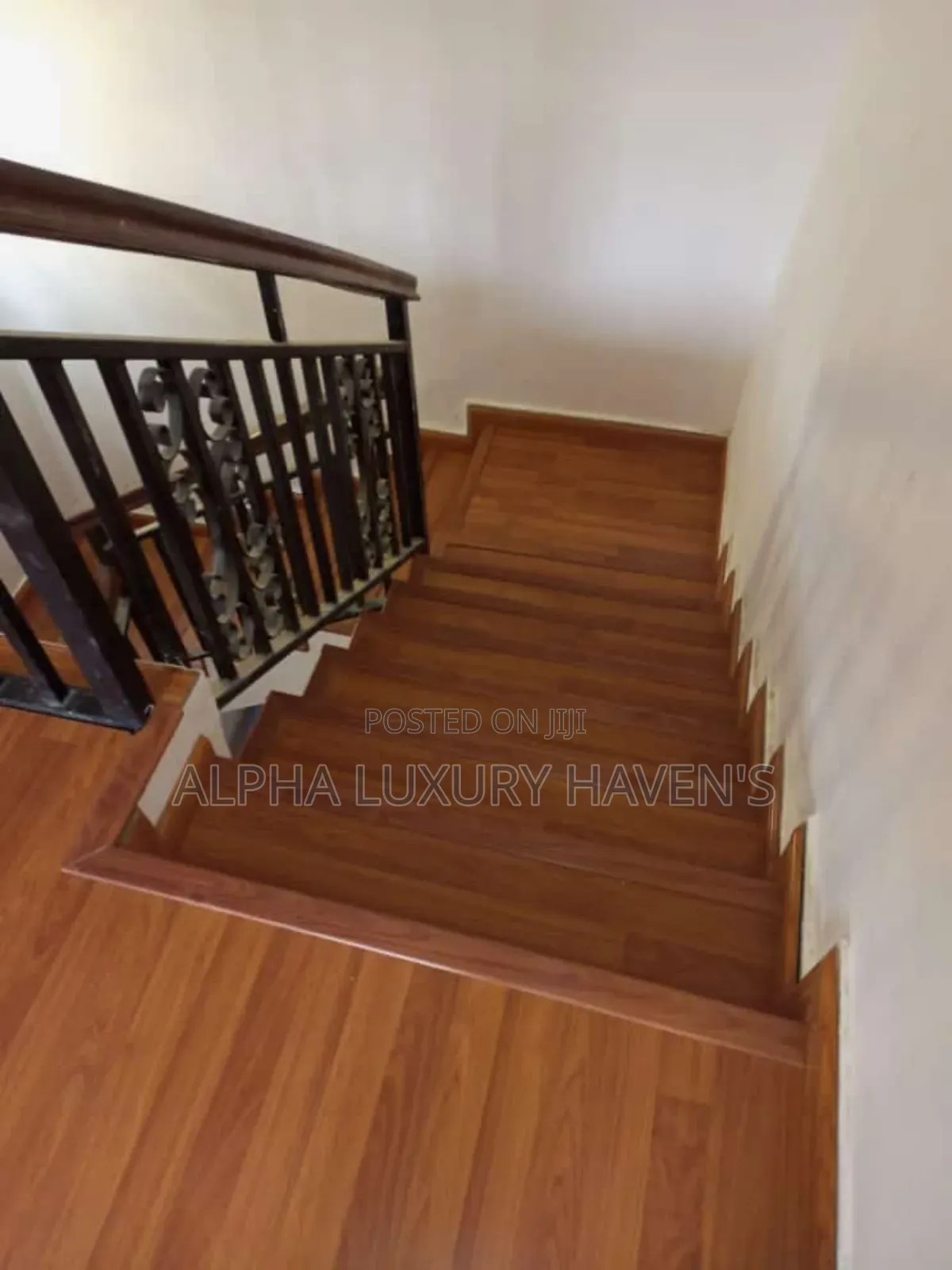 Laminate Wooden Floor