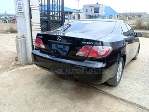 Lexus ES 330 Sedan 2004 Black