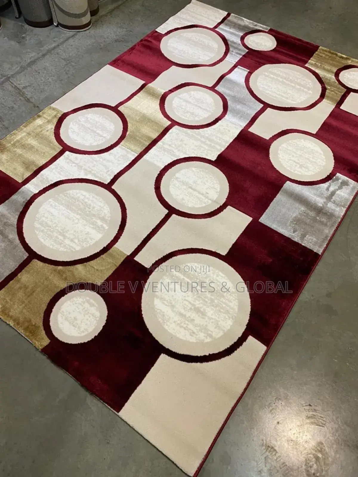 Center Rugs