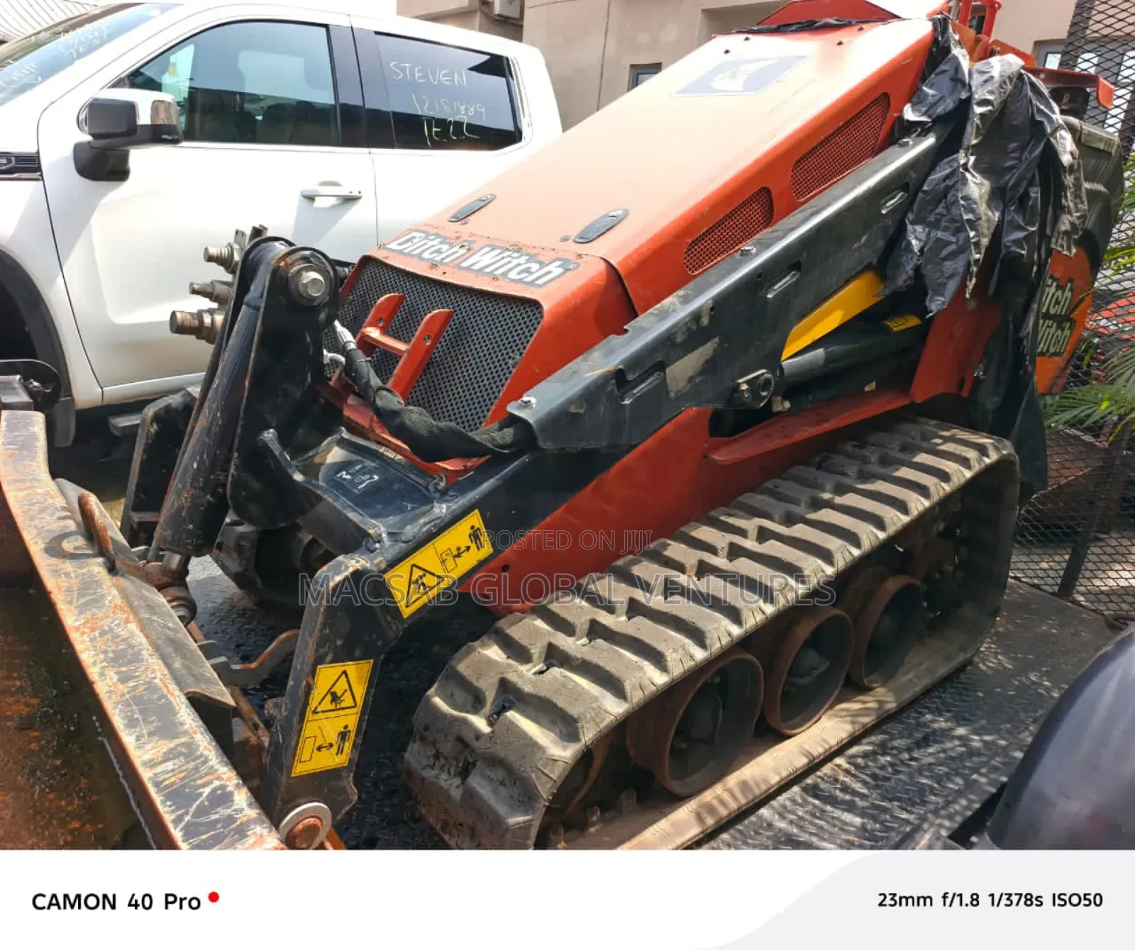 Ditch Witch Sk800