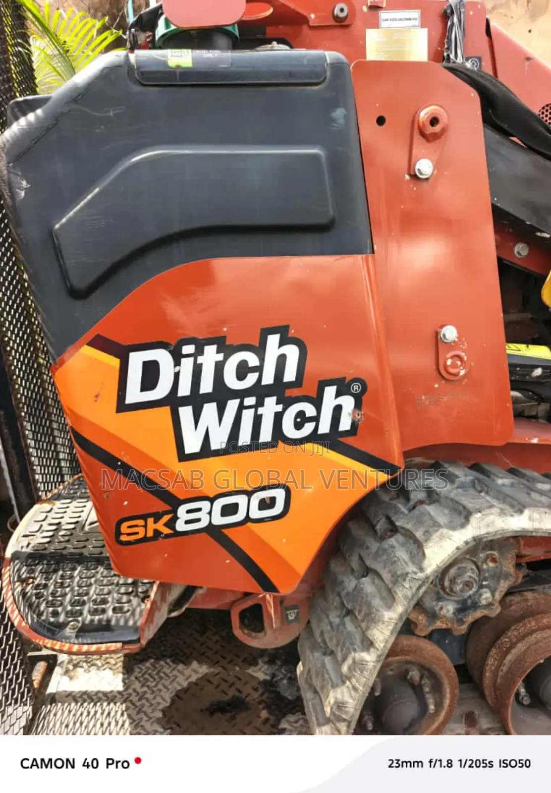Ditch Witch Sk800