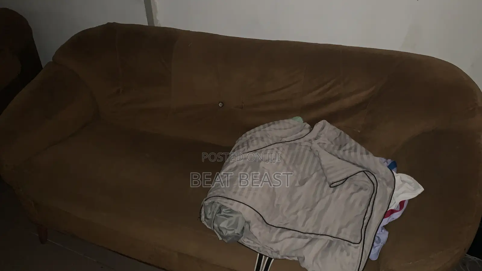 Couch ( 3 Seater 2 Seater)