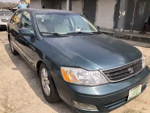 Toyota Camry 2000 Gray
