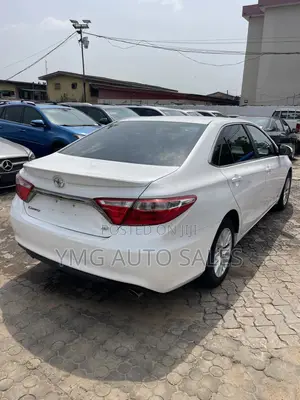Toyota Camry 2016 White